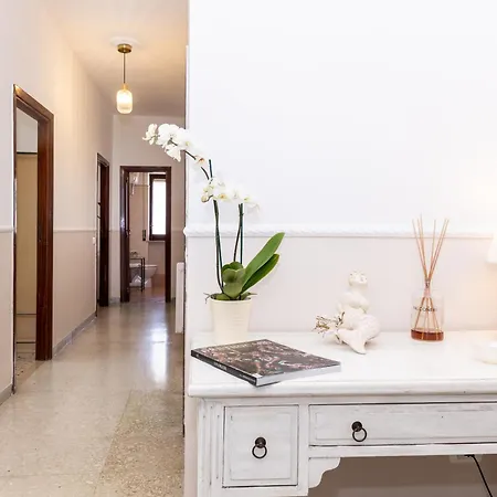 La Maison アパート